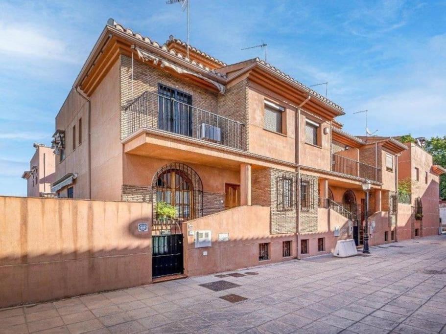 Casa independiente en el centro de Granada. Exterior foto